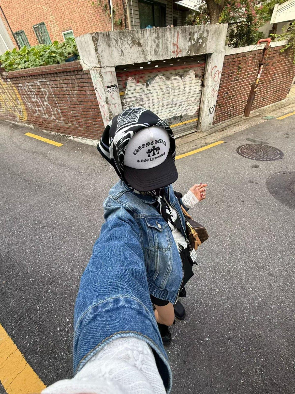 合身短版牛仔外套